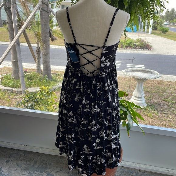 Hollister Tropical Print Sun Dress - Picture 7 of 10